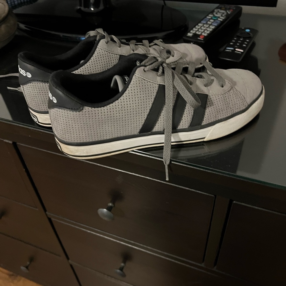 Adidas Gray and Black Sneakers Classic Athletic Style
